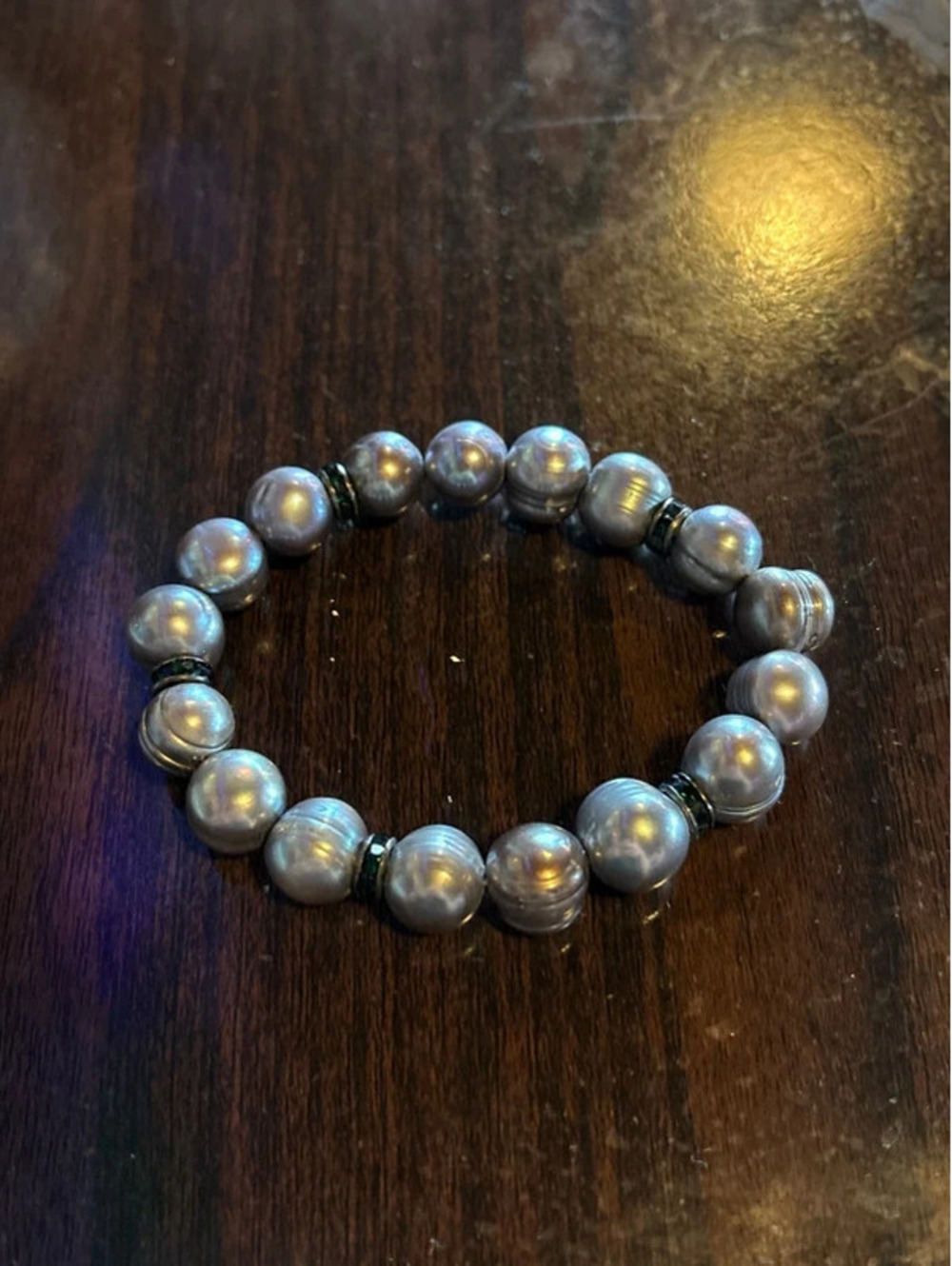 Real Freshwater Baroque Pearl Stretch Bracelet with Emerald Green Rhinestones